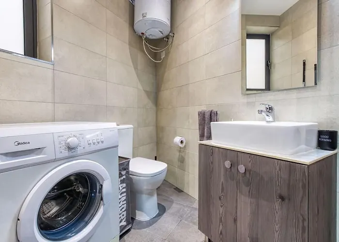 Homey In The Heart Of Qormi Village