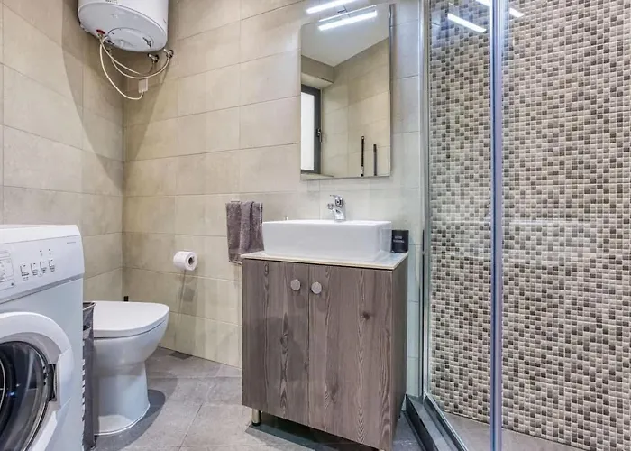 Homey In The Heart Of Qormi Village Apartament