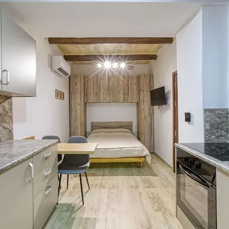 Homey In The Heart Of Qormi Village Santa Vennera