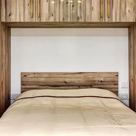 Homey In The Heart Of Qormi Village Апартаменты Santa Vennera