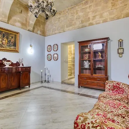 Appartement Homey In The Heart Of Qormi Village Santa Vennera