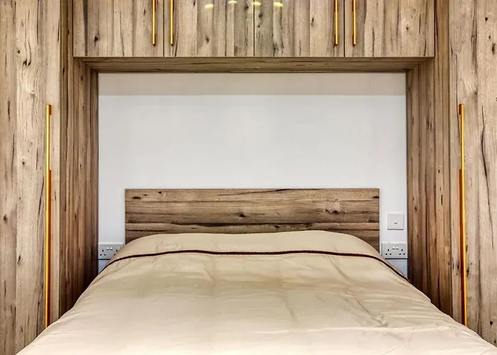 Homey In The Heart Of Qormi Village Апартаменты Santa Vennera