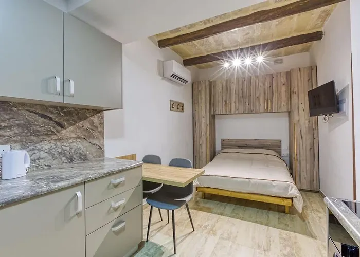 Homey In The Heart Of Qormi Village *