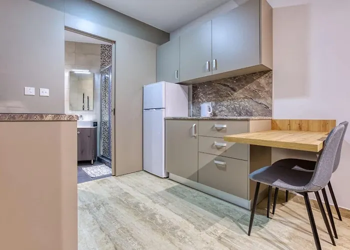 Homey In The Heart Of Qormi Village Apartment